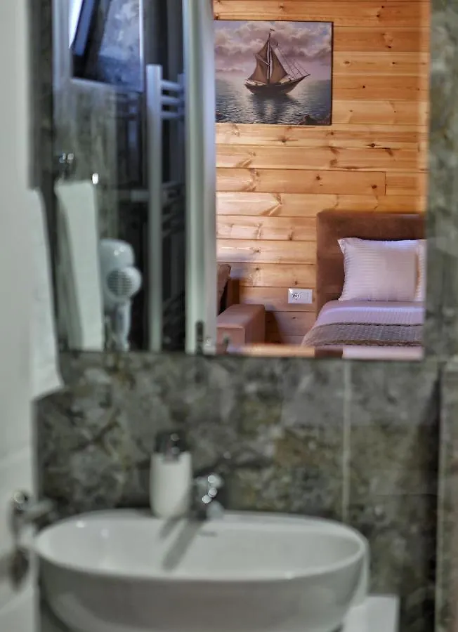 Maison d'hôtes Hotel Bujtina Siar à Pogradec Albanie