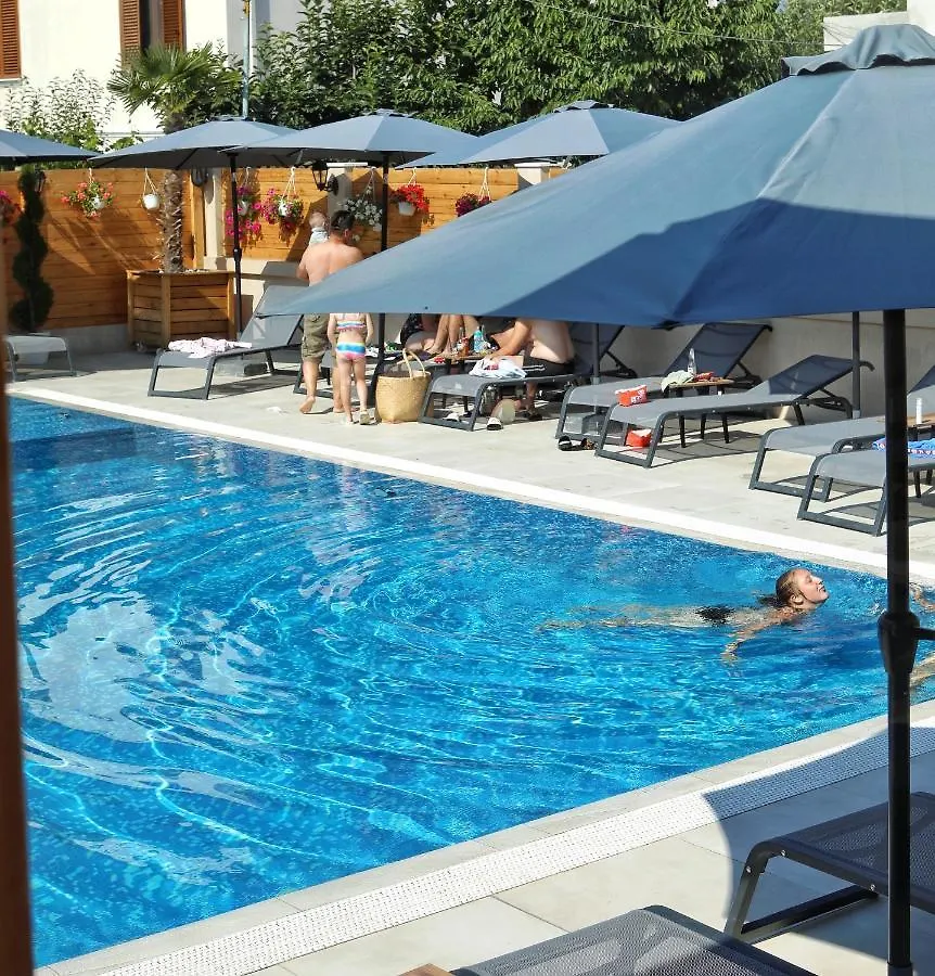 Maison d'hôtes Hotel Bujtina Siar à Pogradec